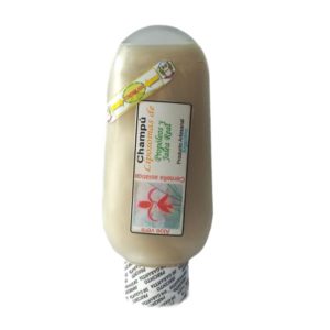 Champú con Nanoesferas de Propóleos, Jalea Real, Alo Vera, Centella